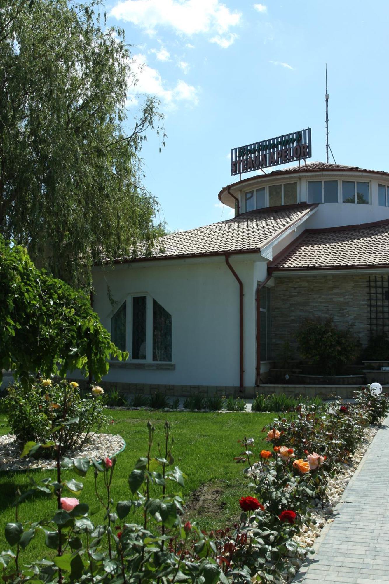 Steaua Apelor Family Resort Nufaru 외부 사진