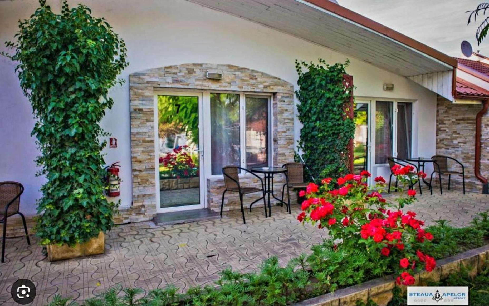 Steaua Apelor Family Resort Nufaru 외부 사진