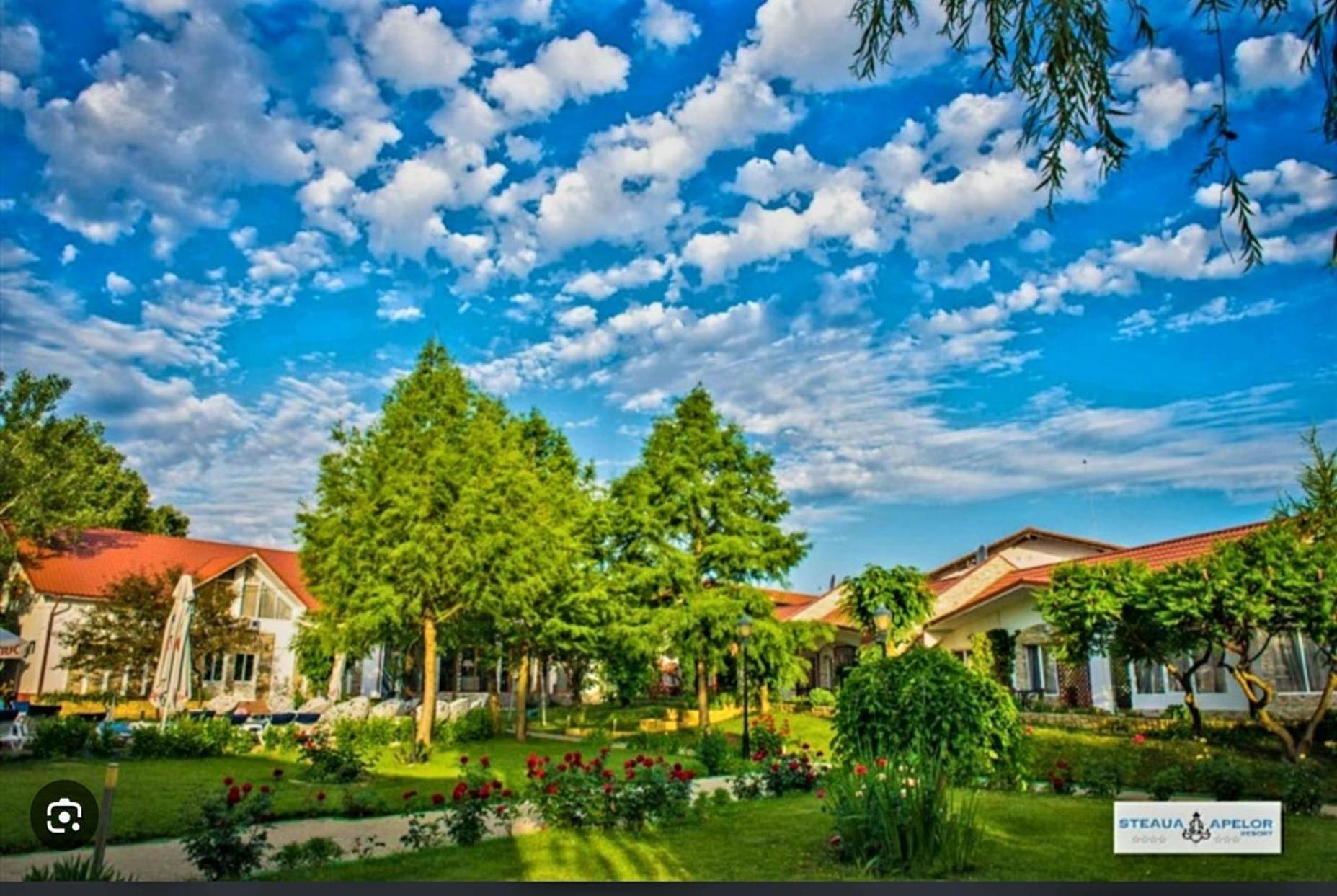 Steaua Apelor Family Resort Nufaru 외부 사진